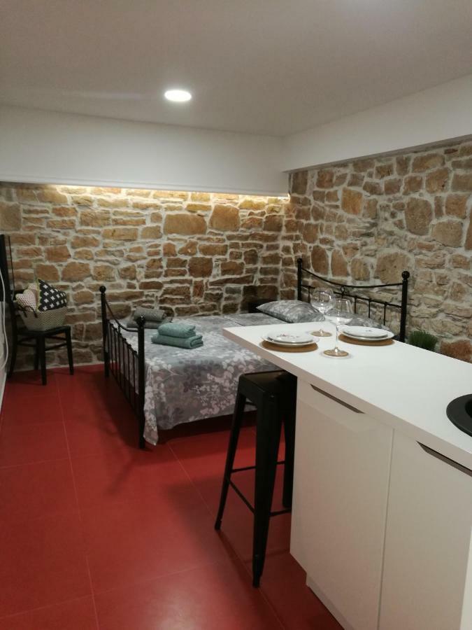 Littel Studio Franceska Езера Экстерьер фото
